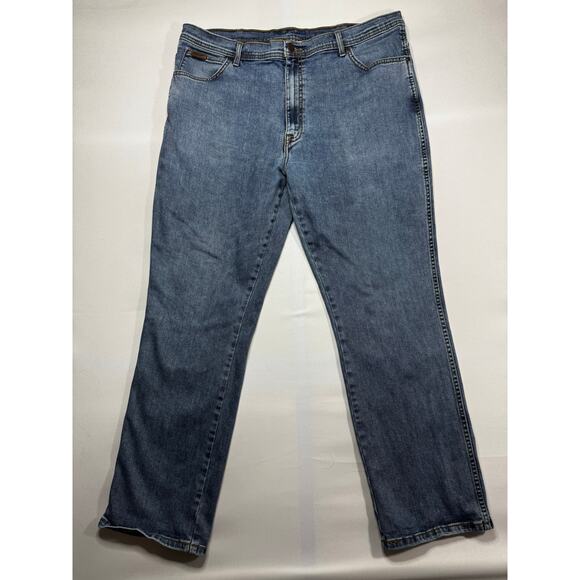 Wrangler Men's Texas Stretch Straight Leg Blue Denim Jeans - Size 42x32 (41x31) - Picture 1 of 6